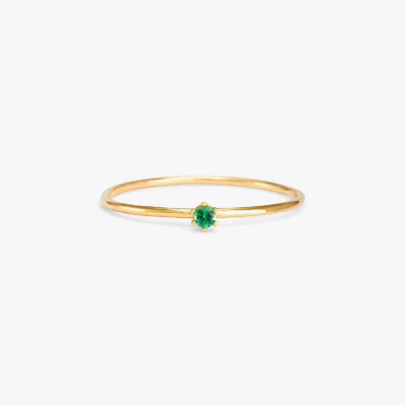 R1601E | Baby Emerald Ring