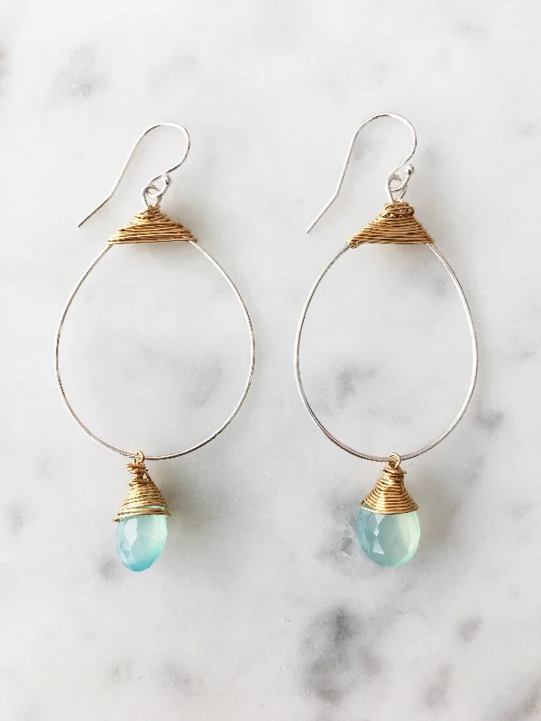 Small Featherweight Earring with Chalcedony Drop