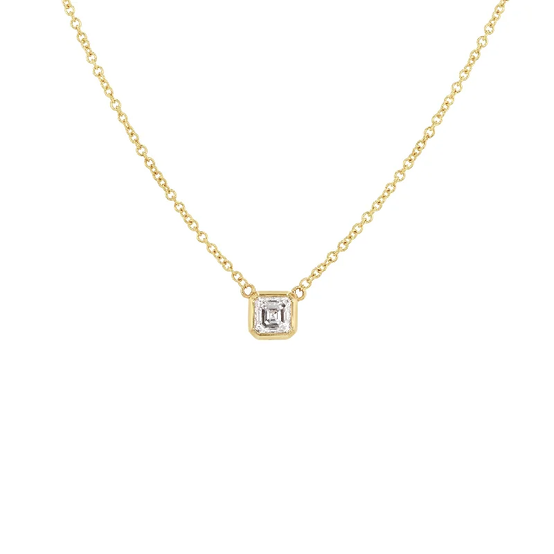 Asscher Diamond Necklace